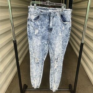 Forever 21 acid wash skinny jeans- size 16